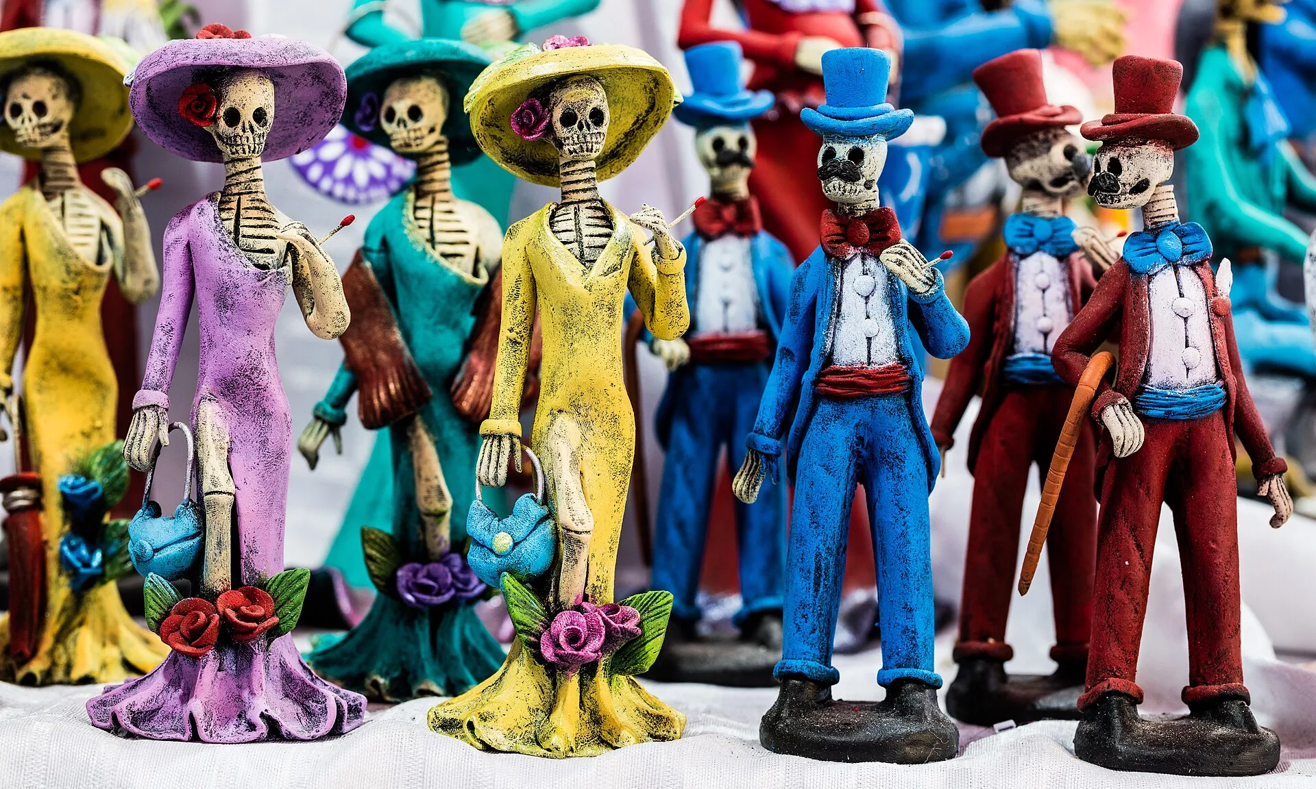 Catrinas et Catrines, figures emblématiques de la culture mexicaine